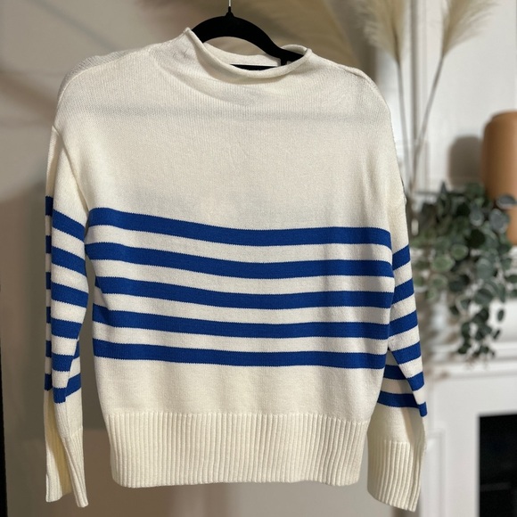 Truth Sweaters - #13 NEW! Truth By Republic Striped blue and white knit mock neck cozy sweater